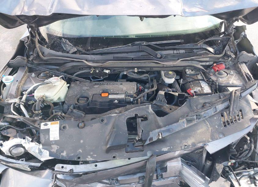 Photo 10 of 2018 Honda Civic EX (VIN 19XFC2F70JE018301)