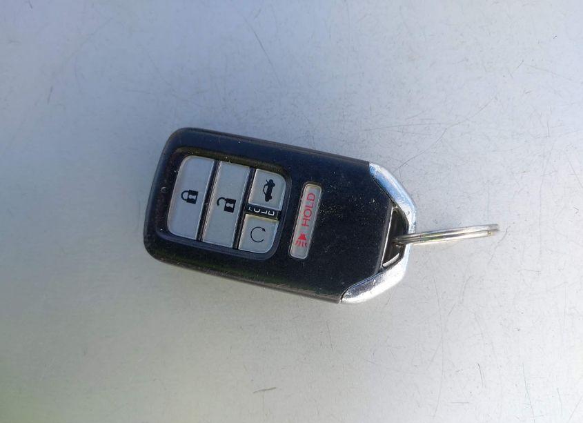 Photo 11 of 2018 Honda Civic EX (VIN 19XFC2F70JE018301)