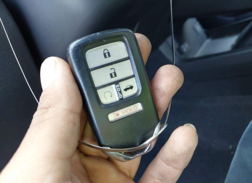 Photo 11 of 2018 Honda Civic EX (VIN 19XFC2F70JE043277)