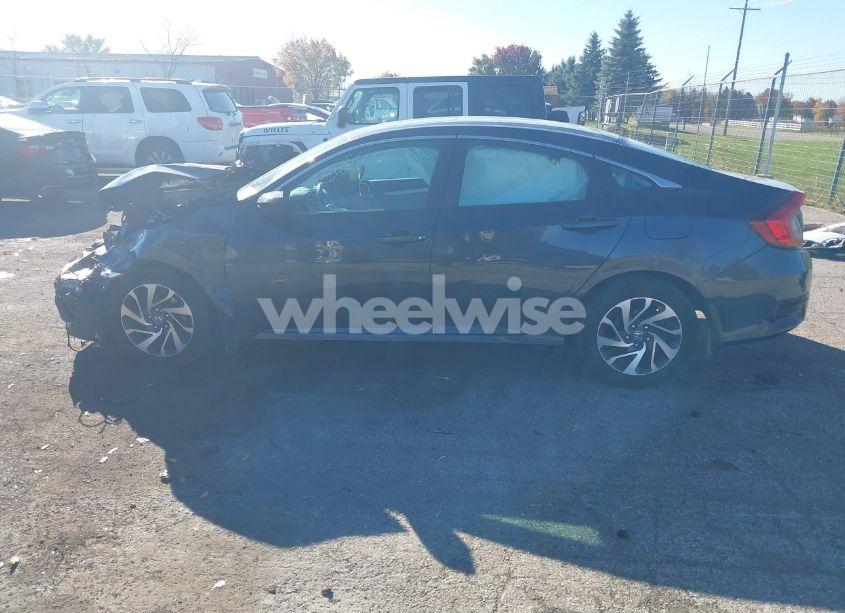 Photo 14 of 2016 Honda Civic EX (VIN 19XFC2F71GE002827)