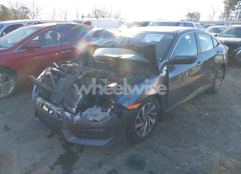 Photo 2 of 2016 Honda Civic EX (VIN 19XFC2F71GE042938)