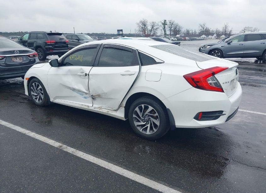 Photo 3 of 2016 Honda Civic EX (VIN 19XFC2F71GE217401)