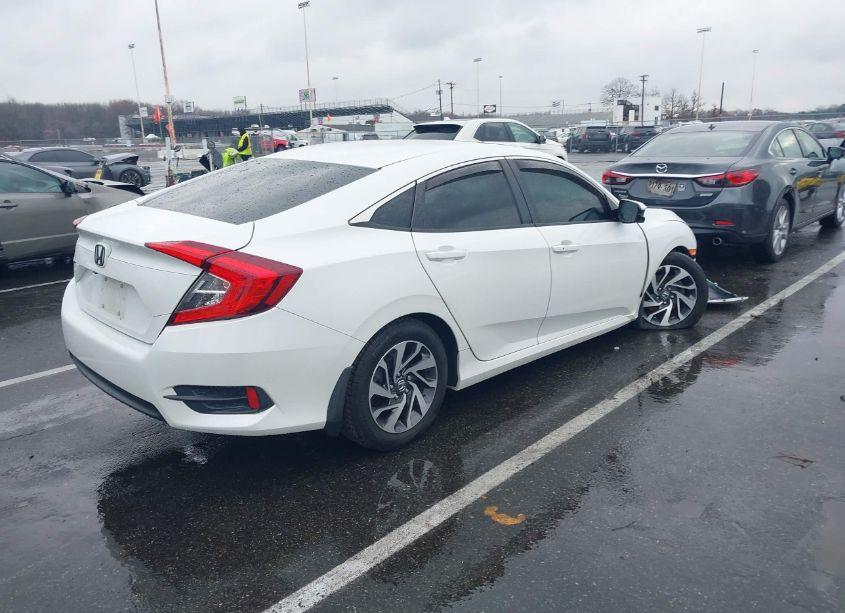 Photo 4 of 2016 Honda Civic EX (VIN 19XFC2F71GE217401)