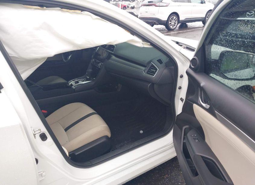 Photo 5 of 2016 Honda Civic EX (VIN 19XFC2F71GE217401)