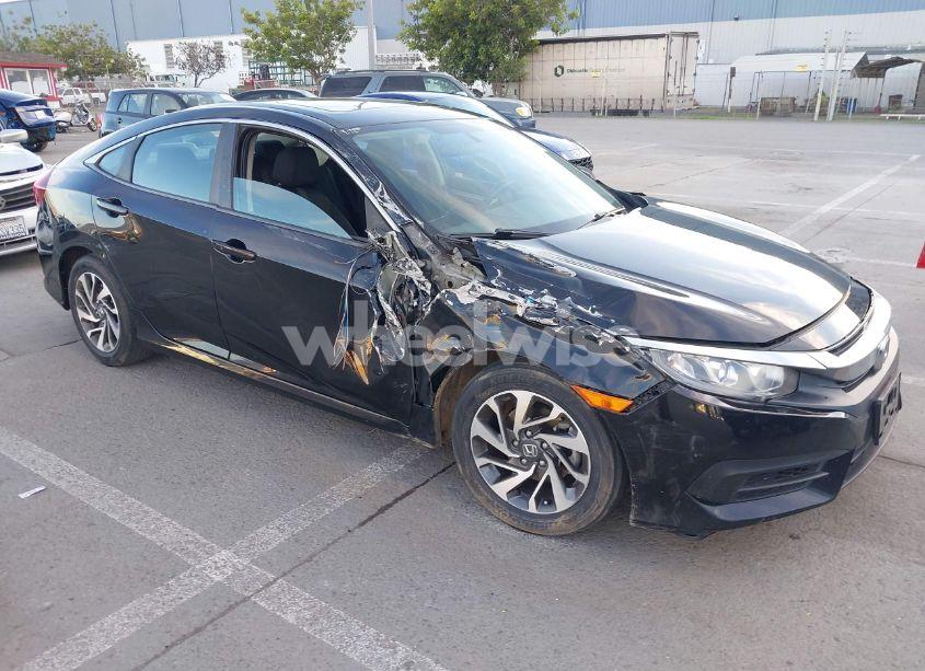2016 Honda Civic EX (VIN 19XFC2F71GE229077) main photo