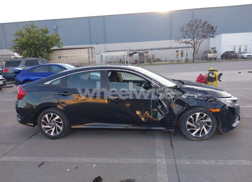 Photo 14 of 2016 Honda Civic EX (VIN 19XFC2F71GE229077)