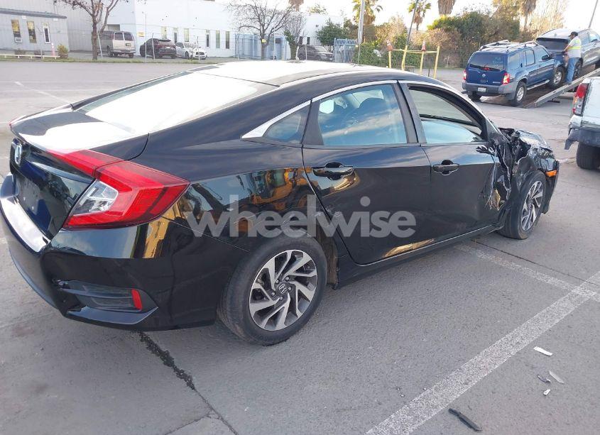 Photo 4 of 2016 Honda Civic EX (VIN 19XFC2F71GE229077)