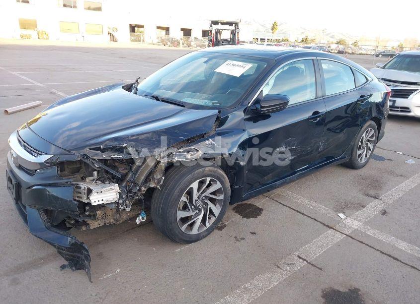 Photo 6 of 2016 Honda Civic EX (VIN 19XFC2F71GE229077)