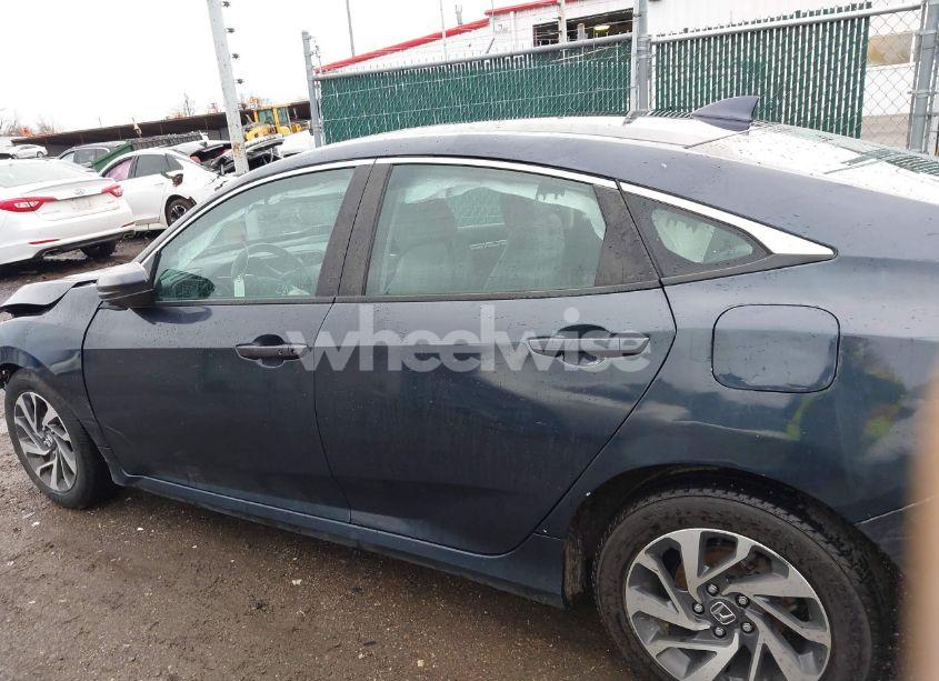 Photo 14 of 2017 Honda Civic EX (VIN 19XFC2F71HE015191)