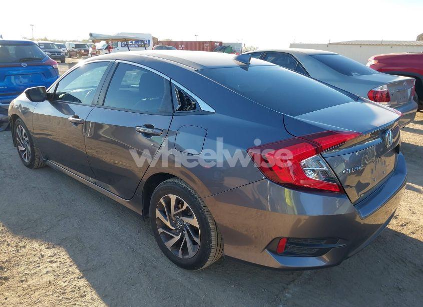 Photo 3 of 2017 Honda Civic EX (VIN 19XFC2F71HE027082)