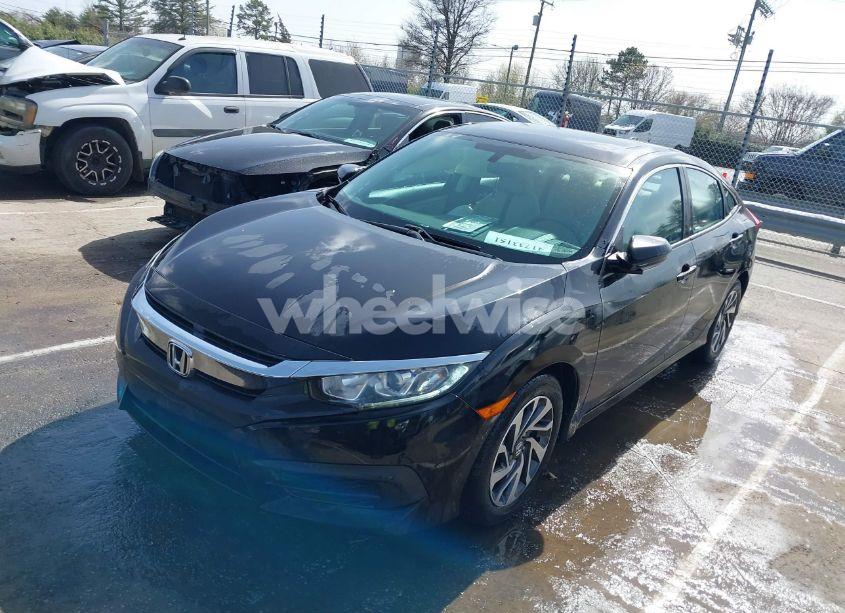 Photo 2 of 2017 Honda Civic EX (VIN 19XFC2F71HE050846)