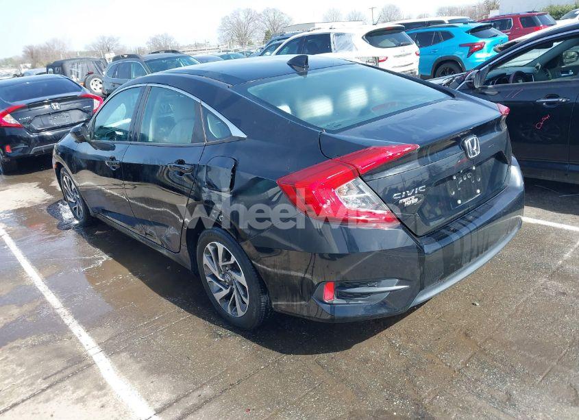 Photo 3 of 2017 Honda Civic EX (VIN 19XFC2F71HE050846)