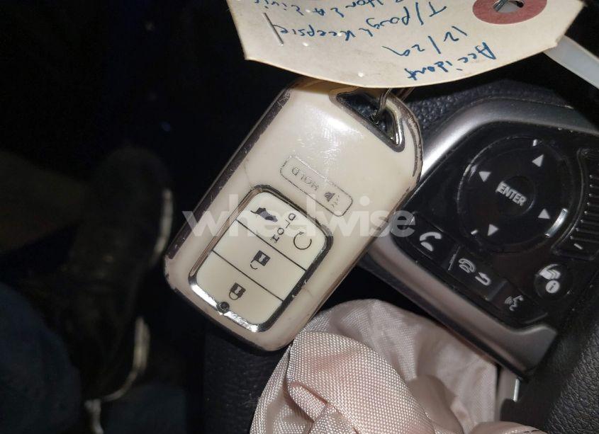 Photo 11 of 2018 Honda Civic EX (VIN 19XFC2F71JE007016)