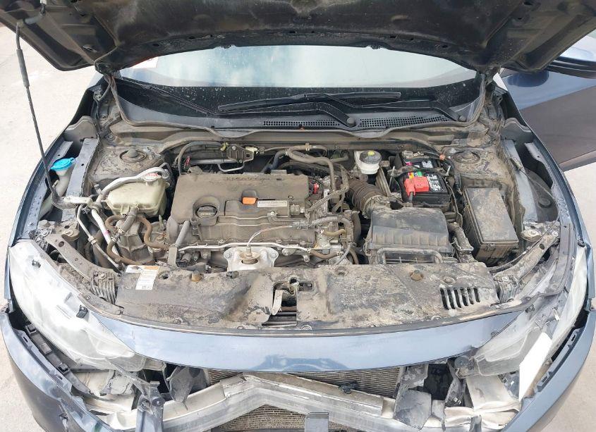 Photo 10 of 2018 Honda Civic EX (VIN 19XFC2F71JE012118)