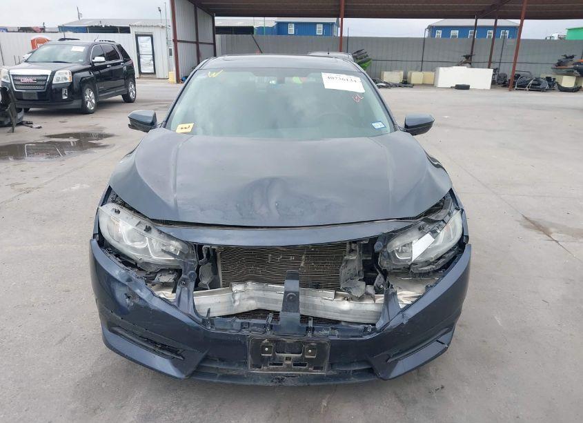 Photo 13 of 2018 Honda Civic EX (VIN 19XFC2F71JE012118)
