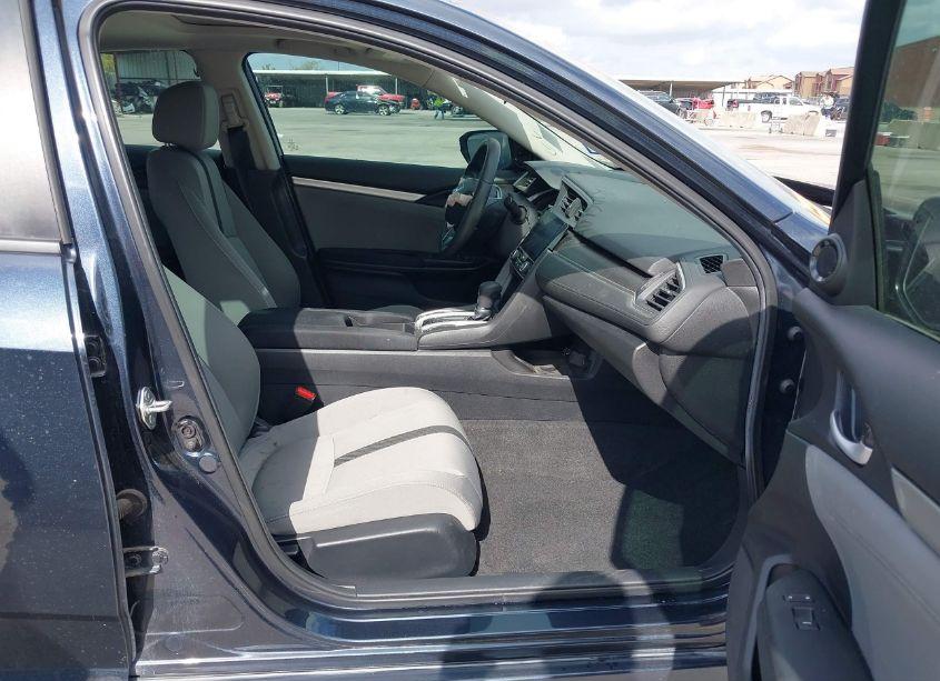 Photo 5 of 2018 Honda Civic EX (VIN 19XFC2F71JE012118)