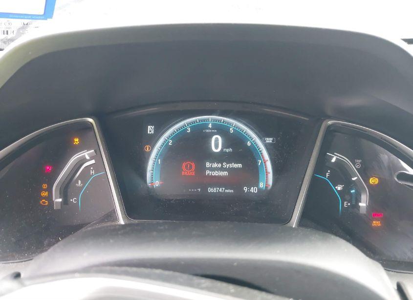 Photo 7 of 2018 Honda Civic EX (VIN 19XFC2F71JE012118)