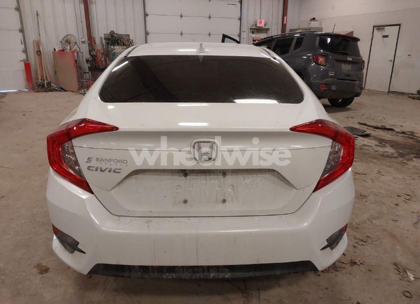 Photo 16 of 2018 Honda Civic EX (VIN 19XFC2F71JE012426)