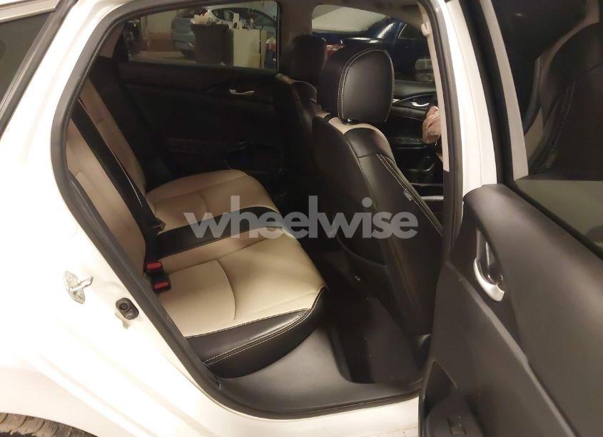 Photo 8 of 2018 Honda Civic EX (VIN 19XFC2F71JE012426)