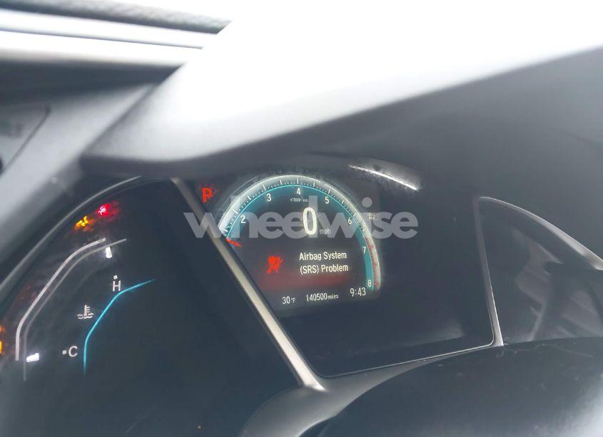 Photo 7 of 2018 Honda Civic EX (VIN 19XFC2F71JE014807)