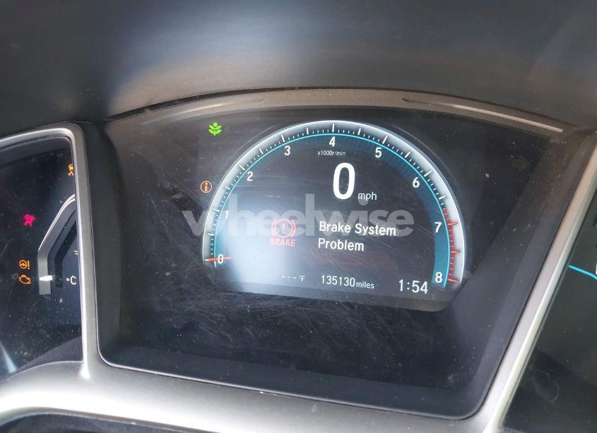 Photo 15 of 2018 Honda Civic EX (VIN 19XFC2F71JE201514)