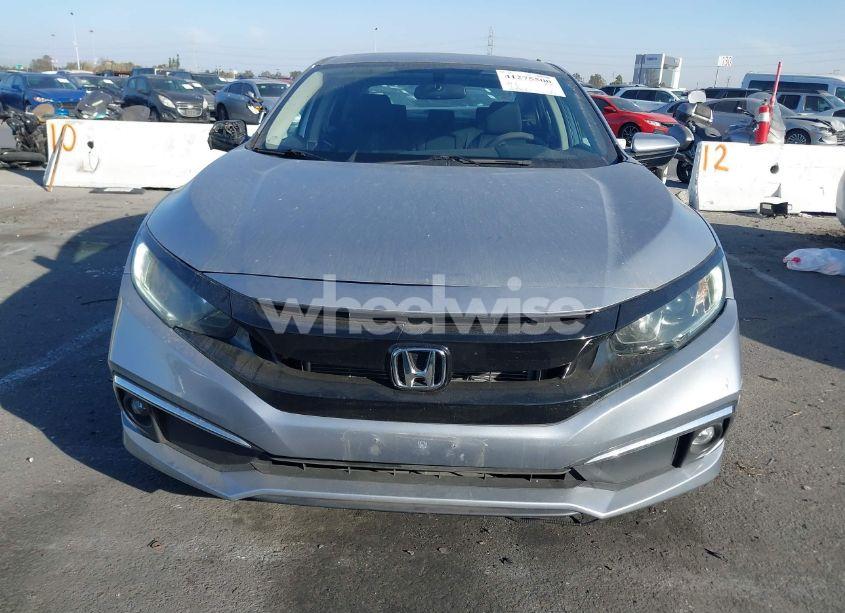 Photo 12 of 2018 Honda Civic EX (VIN 19XFC2F71JE202470)