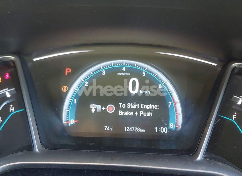 Photo 7 of 2018 Honda Civic EX (VIN 19XFC2F71JE202470)