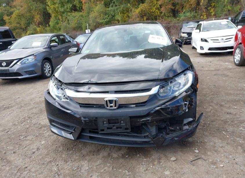 Photo 13 of 2018 Honda Civic EX (VIN 19XFC2F71JE204218)