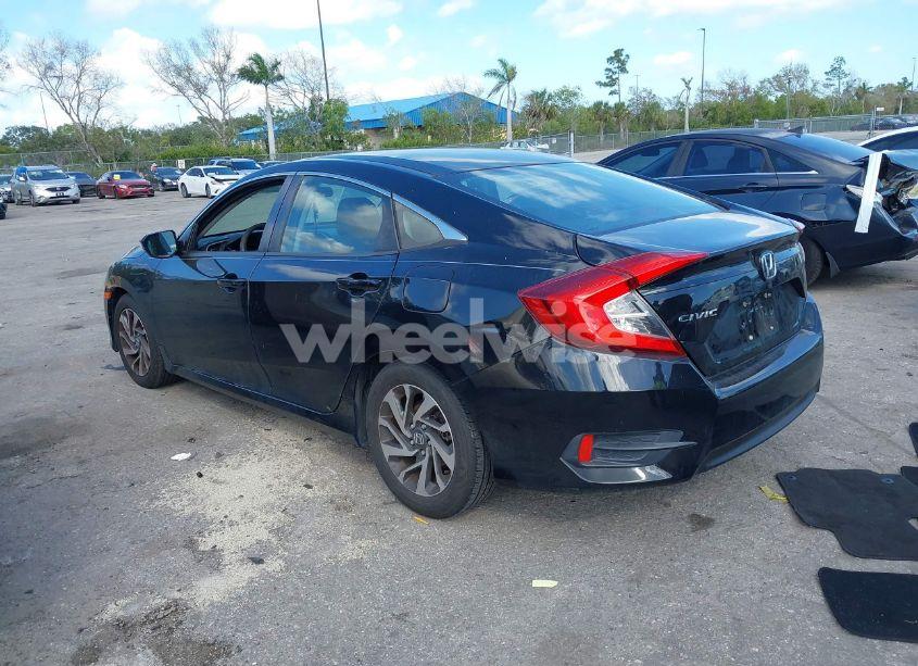 Photo 3 of 2016 Honda Civic EX (VIN 19XFC2F72GE019541)