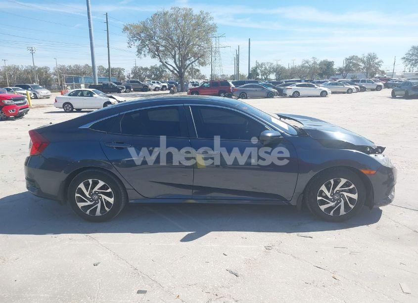 Photo 13 of 2016 Honda Civic EX (VIN 19XFC2F72GE208786)