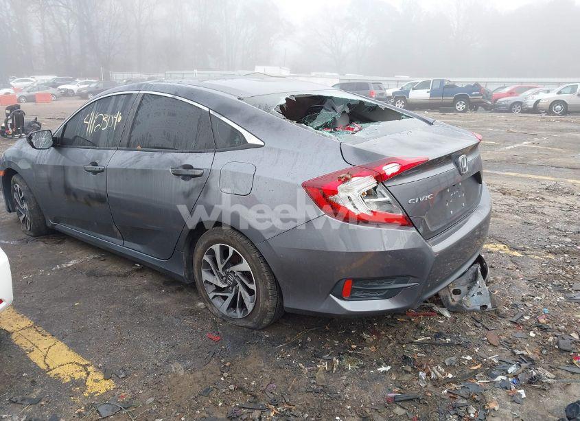 Photo 3 of 2016 Honda Civic EX (VIN 19XFC2F72GE227399)