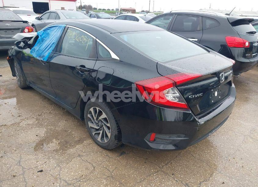 Photo 3 of 2016 Honda Civic EX (VIN 19XFC2F72GE232487)
