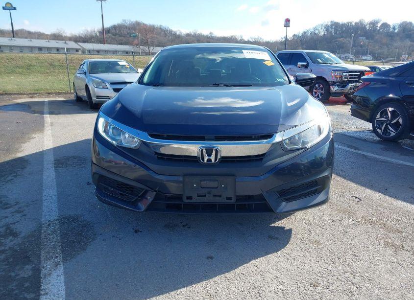 Photo 13 of 2017 Honda Civic EX (VIN 19XFC2F72HE001557)