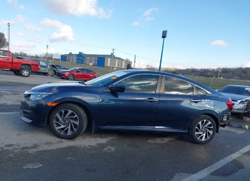 Photo 15 of 2017 Honda Civic EX (VIN 19XFC2F72HE001557)