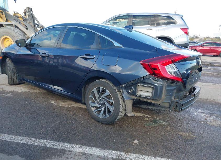 Photo 3 of 2017 Honda Civic EX (VIN 19XFC2F72HE001557)