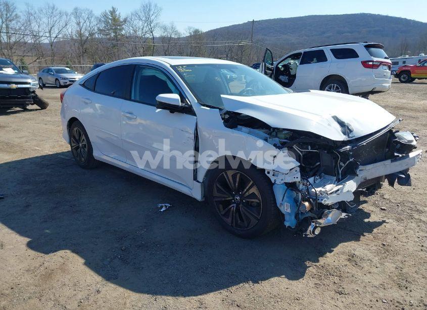 2017 Honda Civic EX (VIN 19XFC2F72HE005897) main photo