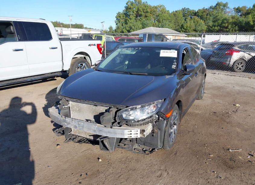 Photo 2 of 2017 Honda Civic EX (VIN 19XFC2F72HE026782)