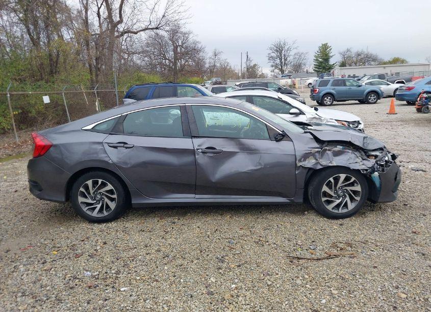 Photo 14 of 2017 Honda Civic EX (VIN 19XFC2F72HE036602)