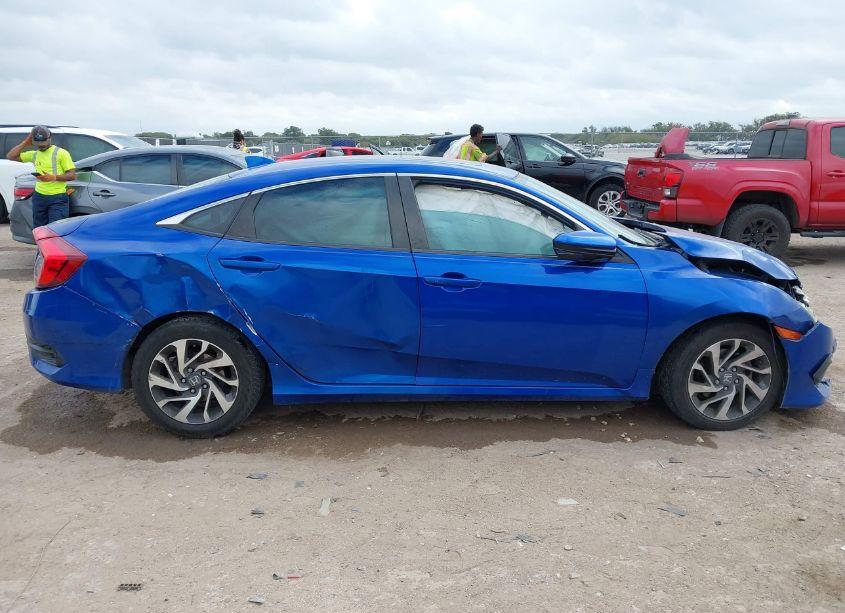 Photo 13 of 2017 Honda Civic EX (VIN 19XFC2F72HE051374)