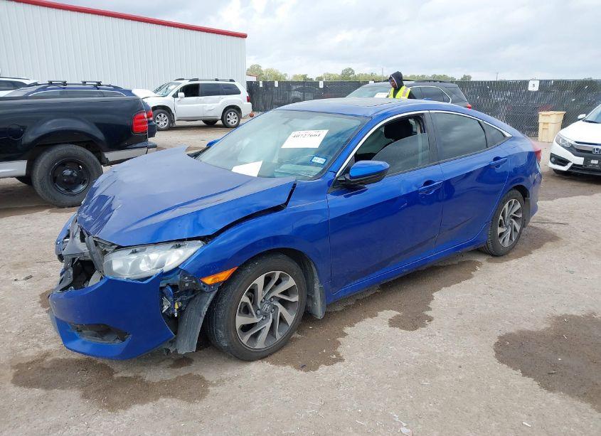 Photo 2 of 2017 Honda Civic EX (VIN 19XFC2F72HE051374)