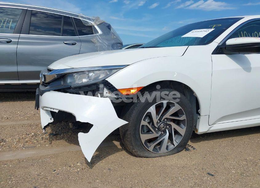 Photo 18 of 2017 Honda Civic EX (VIN 19XFC2F72HE064934)