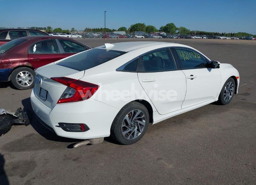 Photo 4 of 2017 Honda Civic EX (VIN 19XFC2F72HE064934)