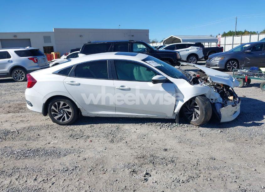Photo 13 of 2017 Honda Civic EX (VIN 19XFC2F72HE075433)