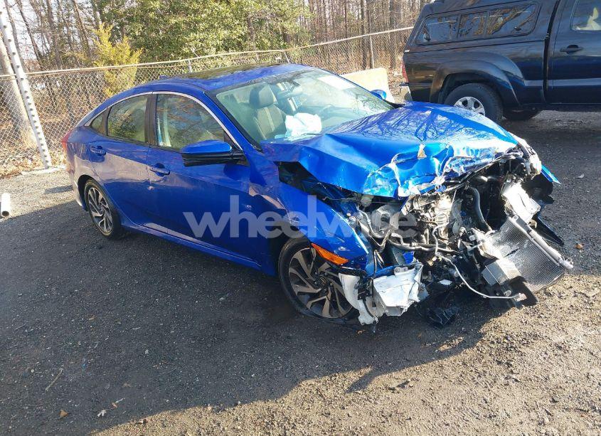 2017 Honda Civic EX (VIN 19XFC2F72HE220115) main photo