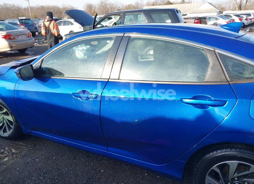 Photo 14 of 2017 Honda Civic EX (VIN 19XFC2F72HE220115)