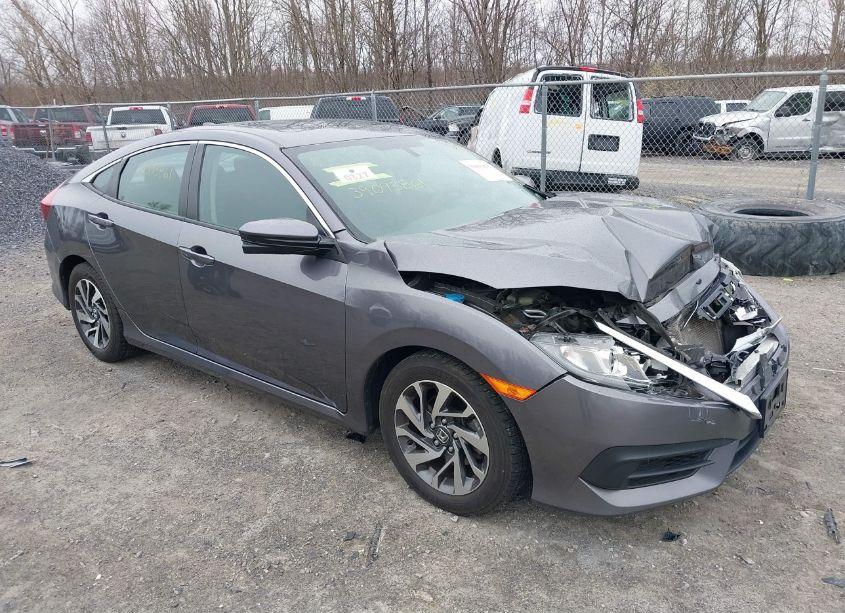 2017 Honda Civic EX (VIN 19XFC2F72HE224536) main photo