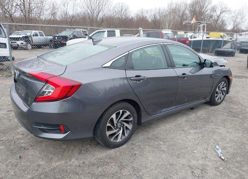 Photo 4 of 2017 Honda Civic EX (VIN 19XFC2F72HE224536)
