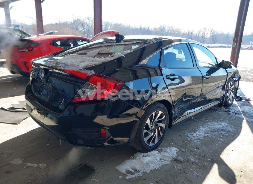 Photo 4 of 2017 Honda Civic EX (VIN 19XFC2F72HE225413)