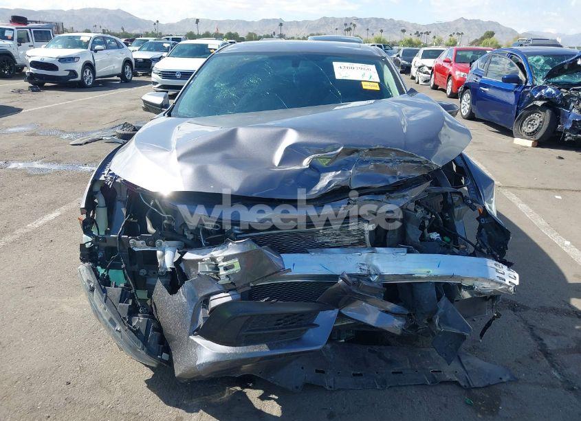 Photo 12 of 2018 Honda Civic EX (VIN 19XFC2F72JE011401)