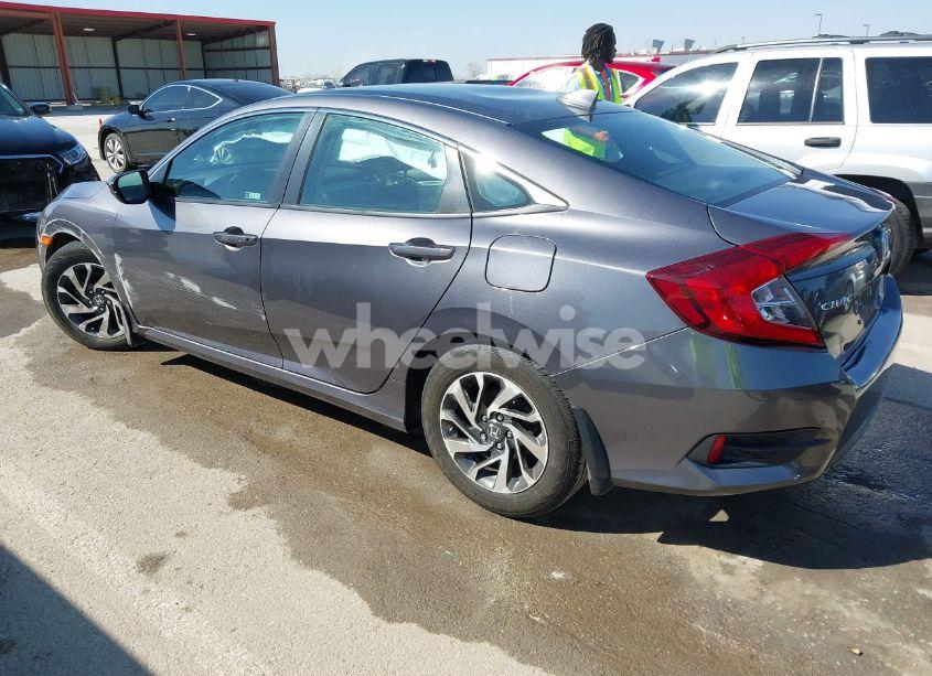Photo 3 of 2018 Honda Civic EX (VIN 19XFC2F72JE018297)